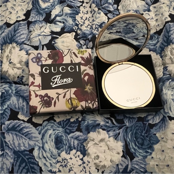 Gucci Mirror - Picture 1 of 4